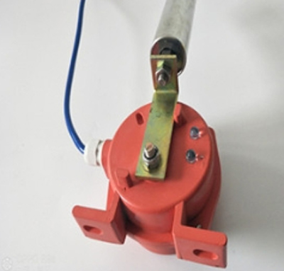 TLP-100-145防爆兩級跑偏開關(guān)、TLP-120-130刮板機(jī)用兩級跑偏開關(guān)廠家