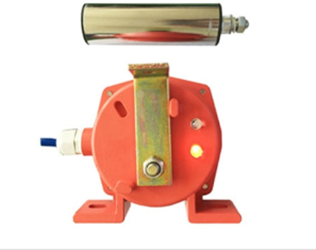 跑偏開(kāi)關(guān)WAP-K46200PL、跑偏開(kāi)關(guān)XLPP-12-30防偏開(kāi)關(guān)皮帶跑偏保護(hù)廠家