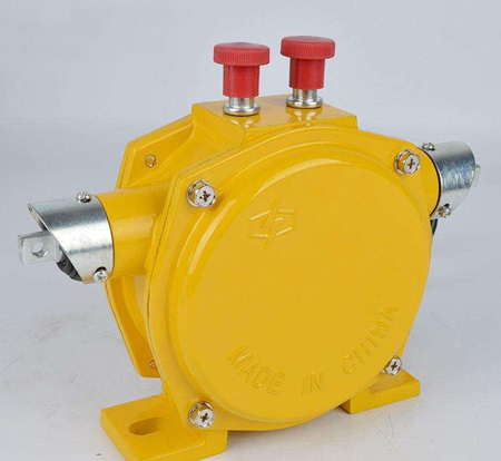 AS-LS350手動(dòng)耐酸堿雙向拉繩開關(guān)、ATLS-100B22拉繩開關(guān)都經(jīng)過防水測試生產(chǎn)廠家